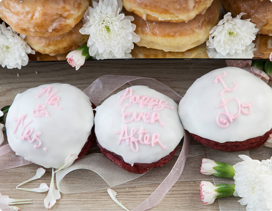 Personalised donuts for weddings