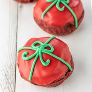 Christmas Creamy Red Velvet Donuts